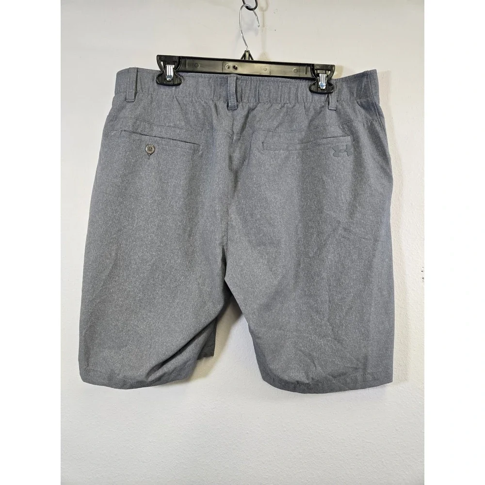 Under Armour Golf Performance HeatGear Heathered Grey Athletic Shorts 38